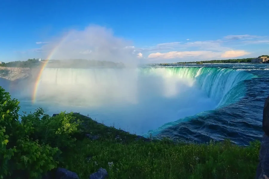 Fly & Drive Great Lakes | Canada & USA